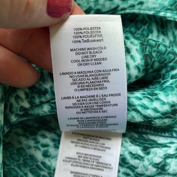 NWT Michael Kors snakeskin print blouse - Picture 7 of 7